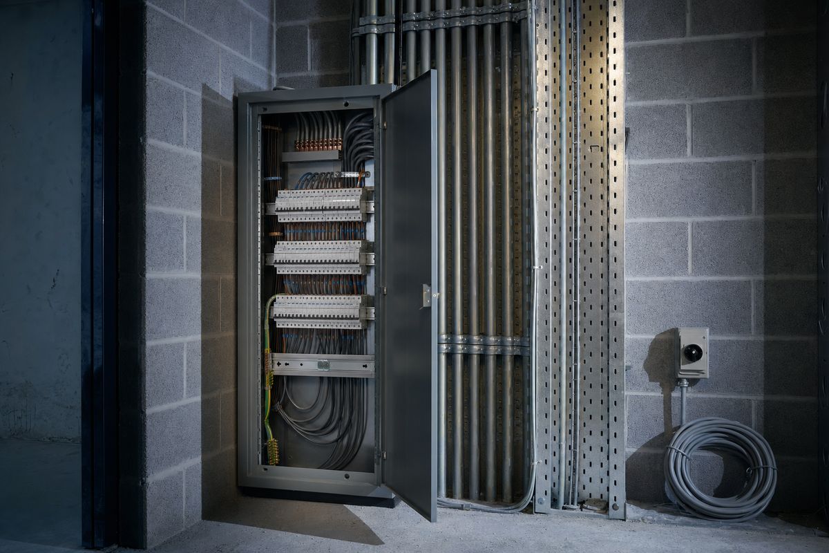A new distribution board and cable containment in a commercial riser
